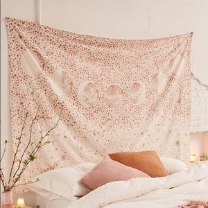 -URBAN OUTFITTERS STARDUST TAPESTRY-